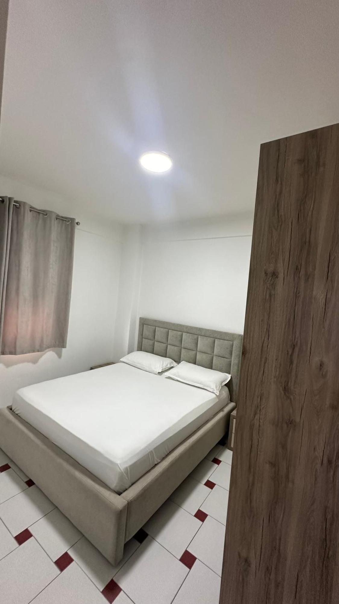 Jasmine Apartments Sarandë Exterior foto